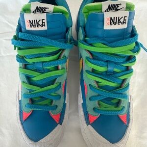 Nike Blue and Green High-Top Sneakers